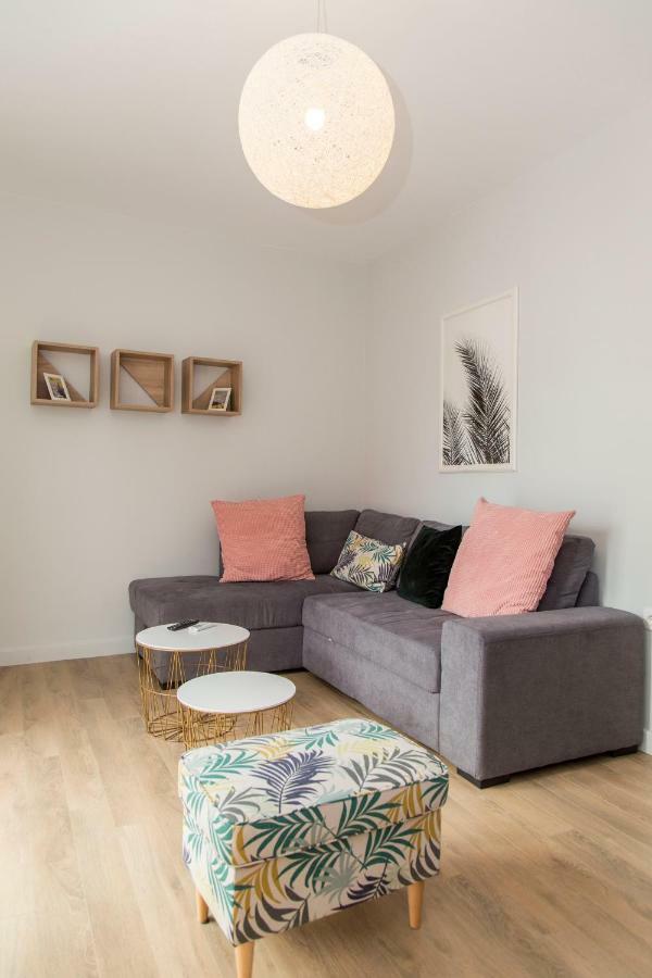 Apartment Gazi Area Close To Metro